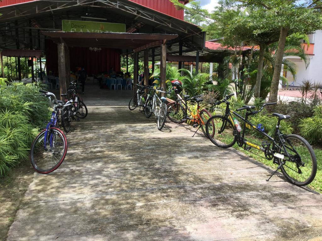 Santika Hotel Kampong Jawa Luaran gambar